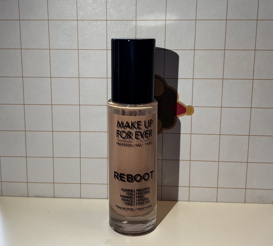 巴黎出make up for ever粉底液