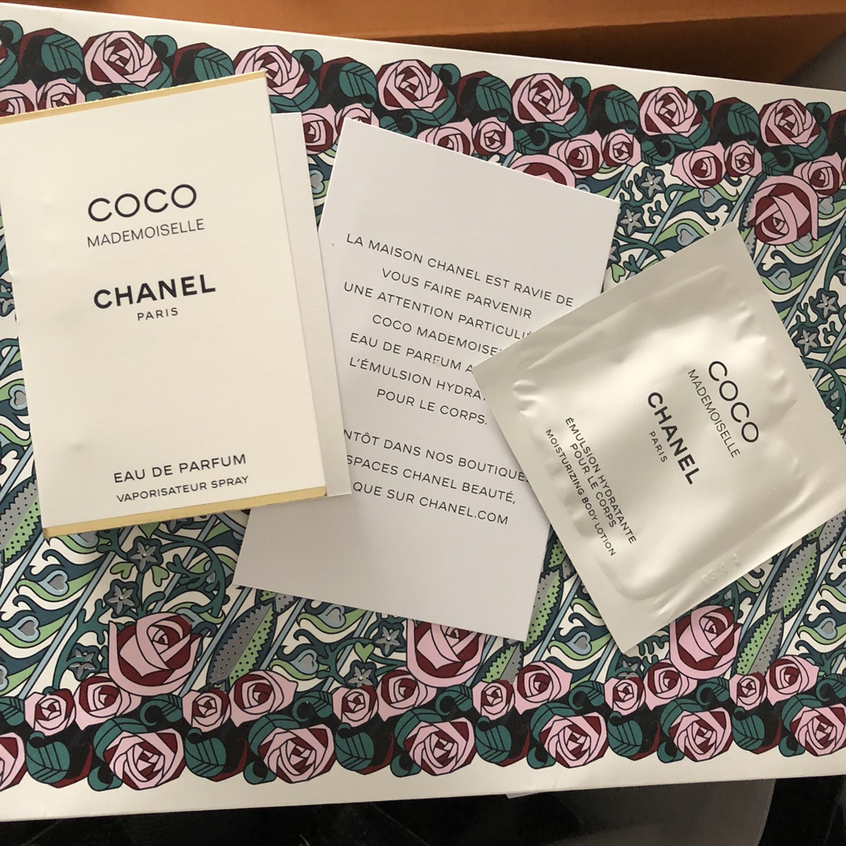 收到了Chanel 免费申请的小样