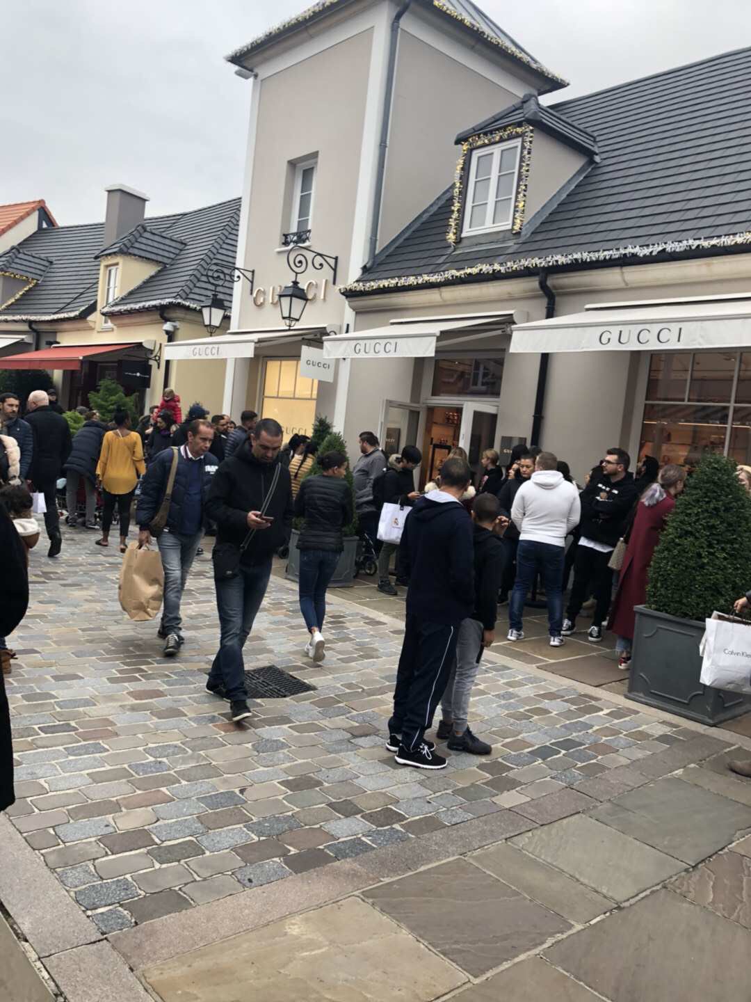 Gucci首选 