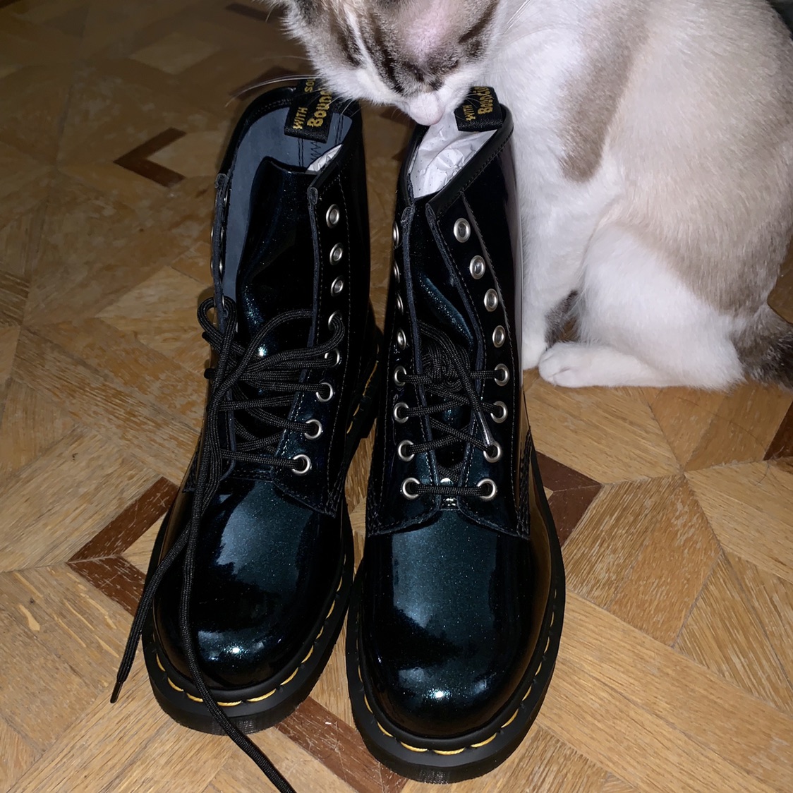 Dr.Martens/马丁博士