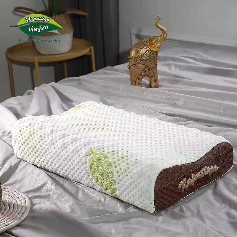 首先得有个好枕头然后是红酒