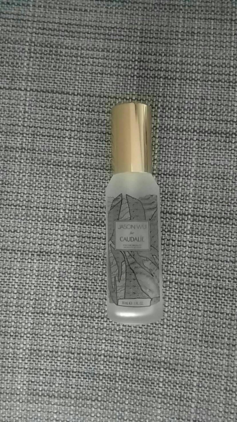 风油精味醒肤水