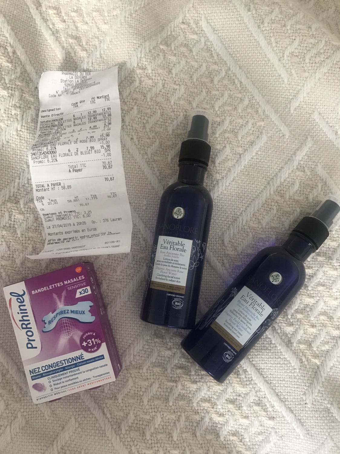 la défense RER 药妆店✨