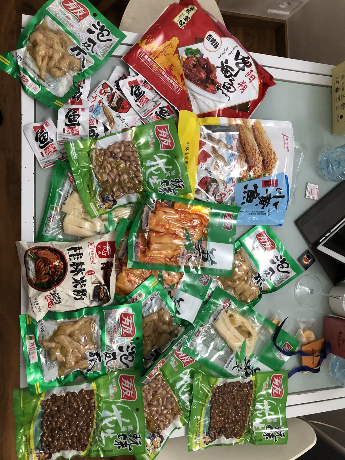 封城第一天之零食