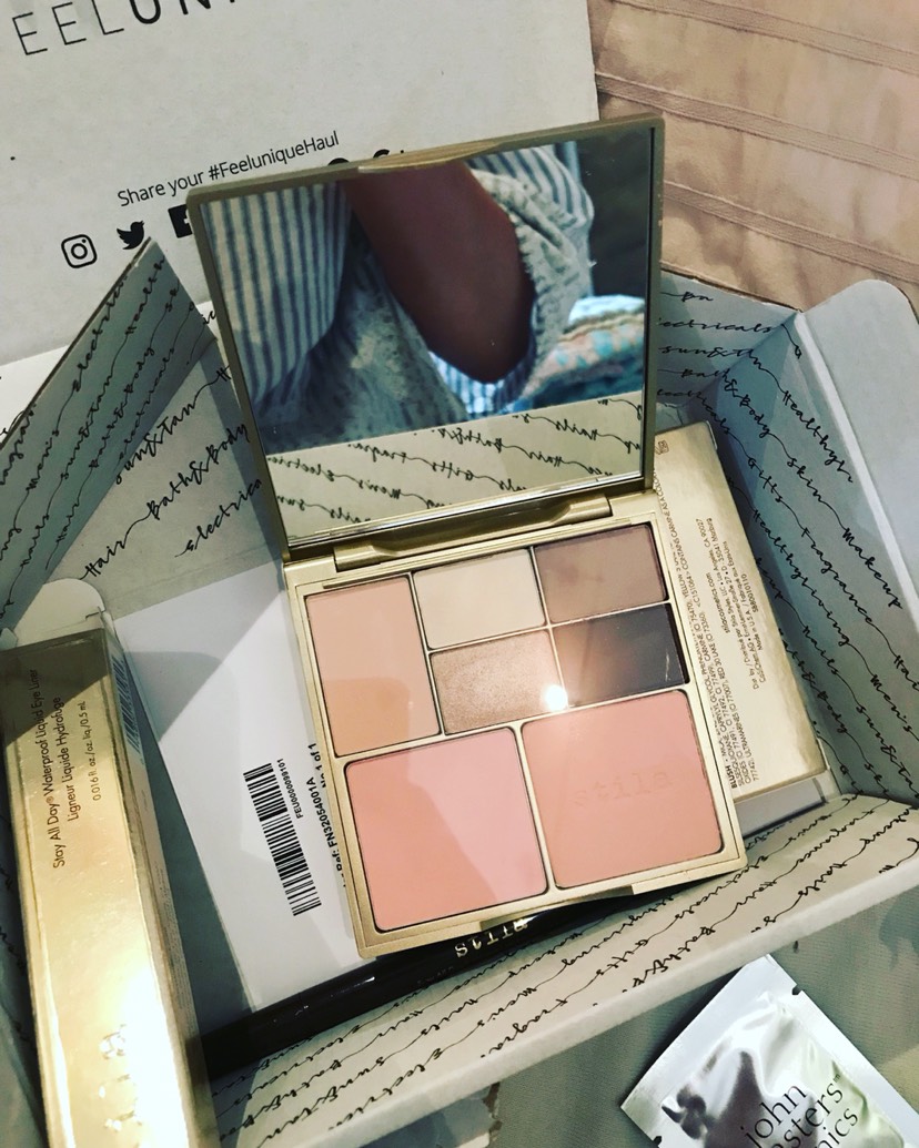 stila 腮红眼影盘