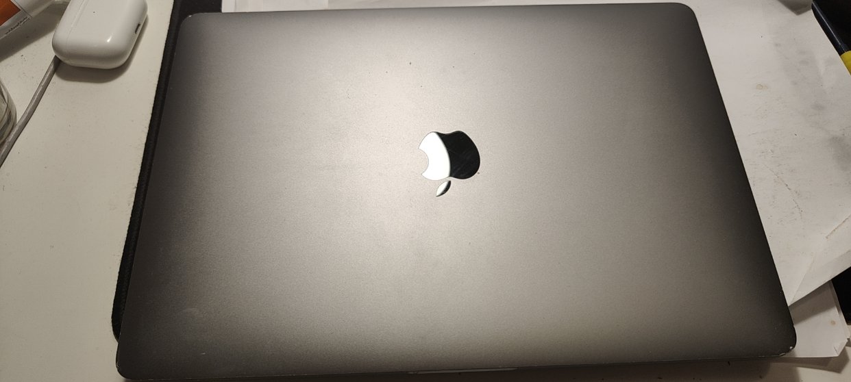 出一台闲置MacBook pro 2016国行，好价550!