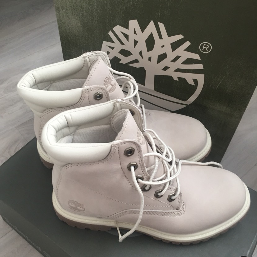 入手第二双踢不烂-Timberland