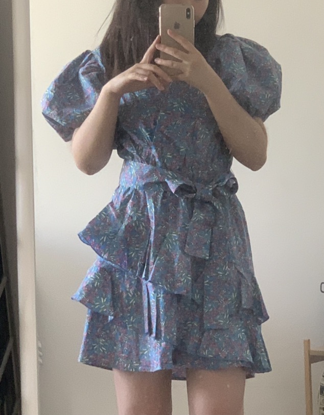 UR开箱第一弹——蓝色碎花裙🪻