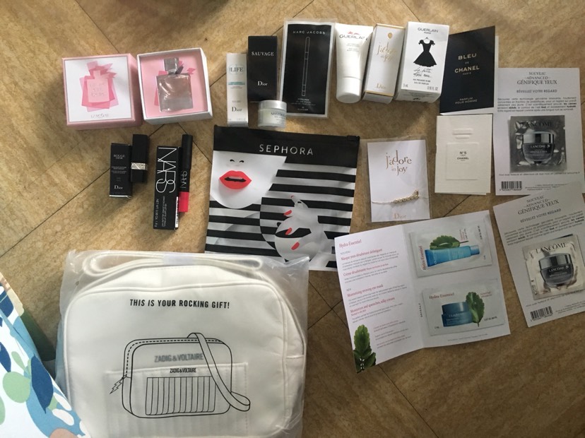 第一张图都是买的，第二张都是送的