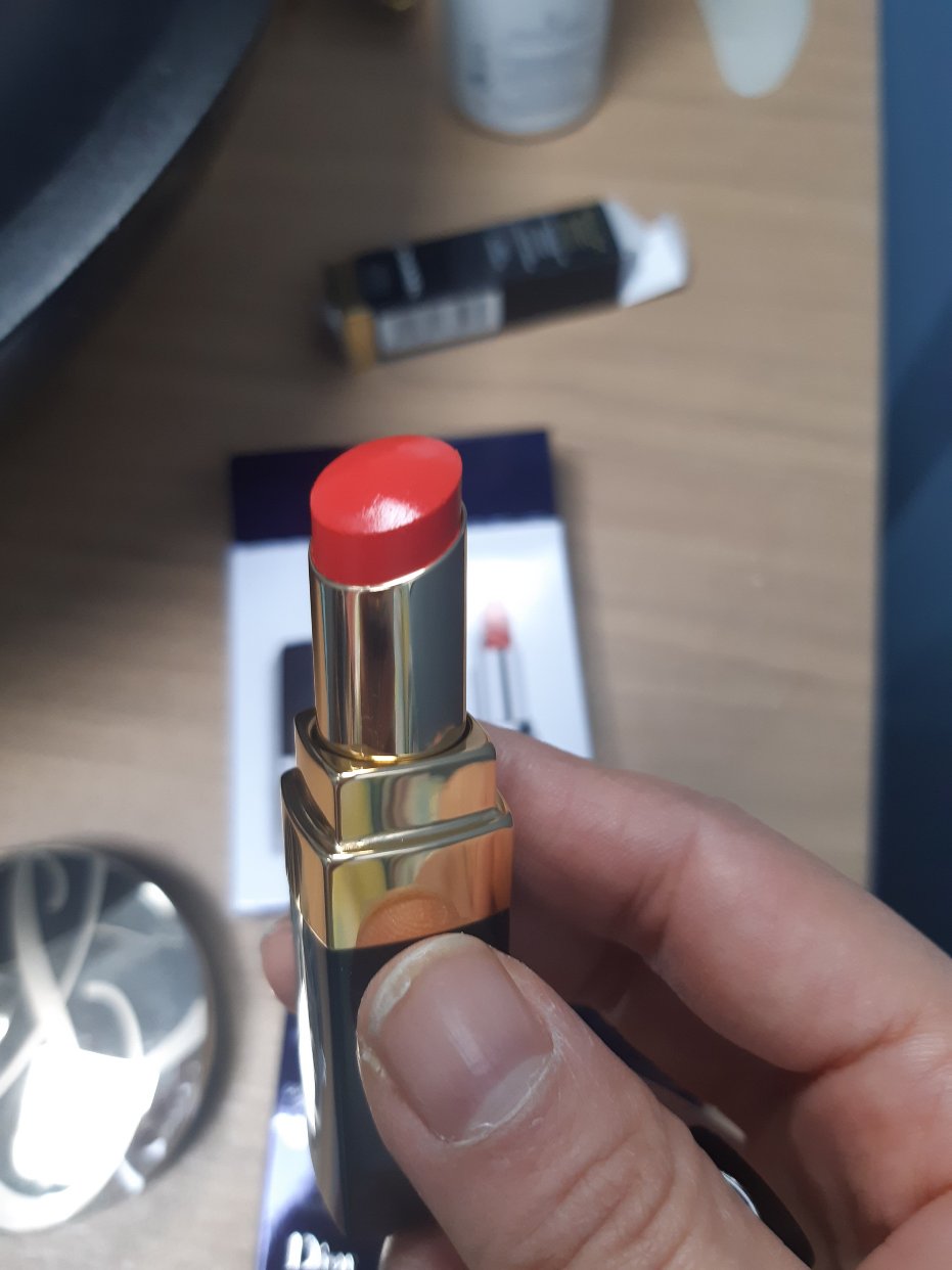 下周公司不用戴口罩，彩妆开封