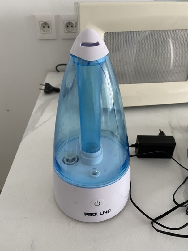 出闲置微波炉/加湿器/烧水壶 93区pantin