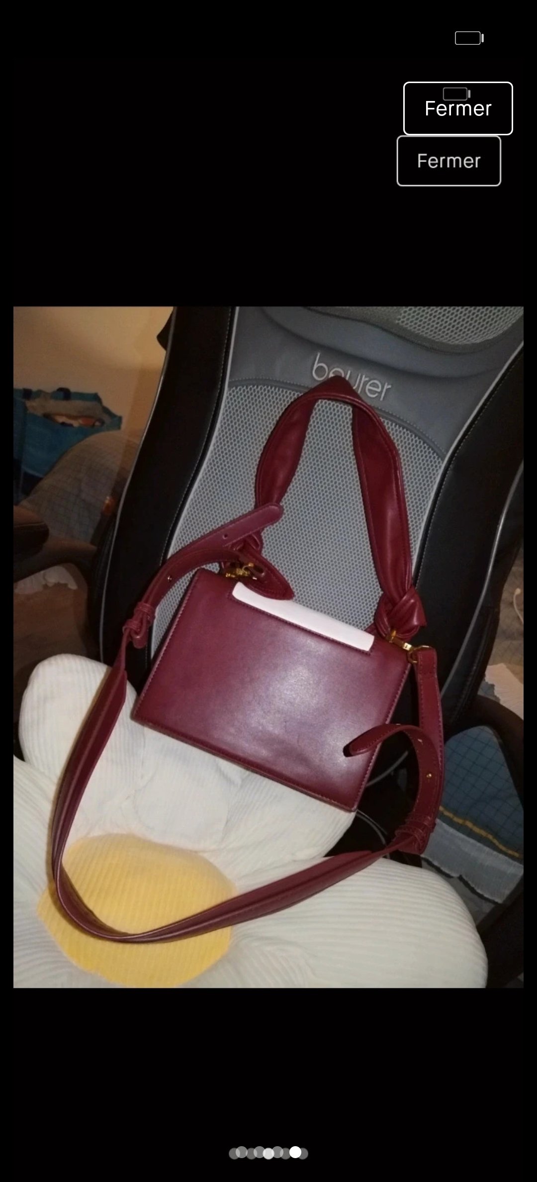 出Charles&keith 
