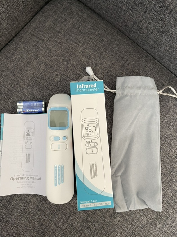 出全新耳温额温枪