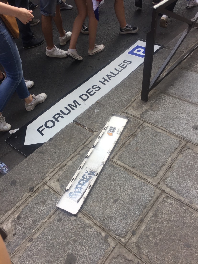 方向牌做错了什么🇫🇷🏆