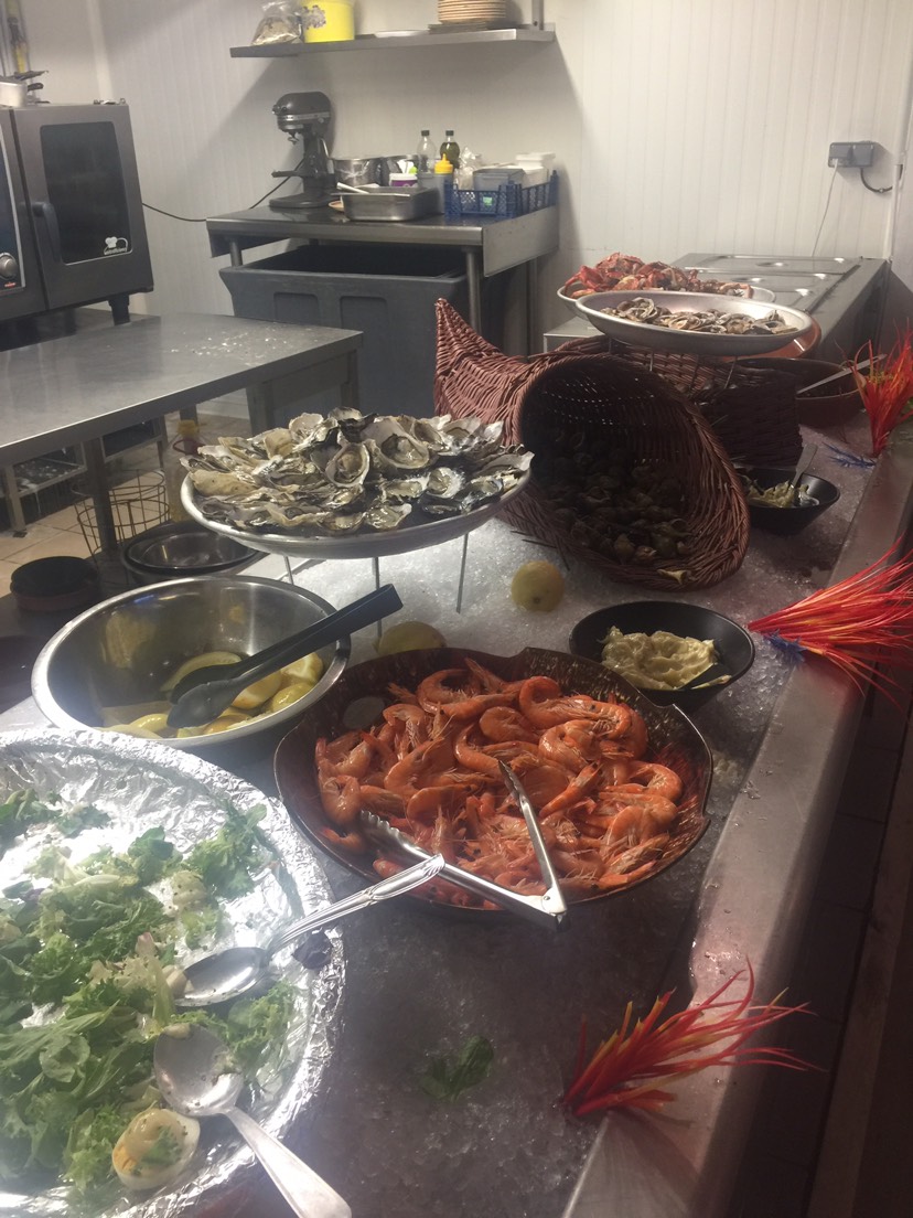 圣马洛海鲜自助 La Cabane 来圣马洛玩的同学不要错过