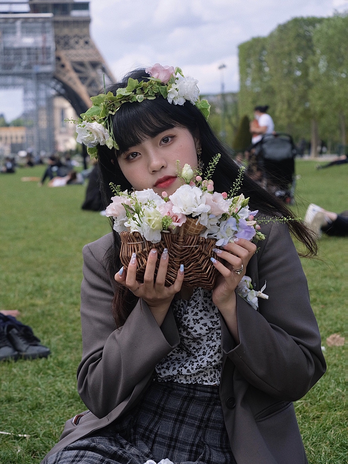 在巴黎做个花仙子吧🌷✨