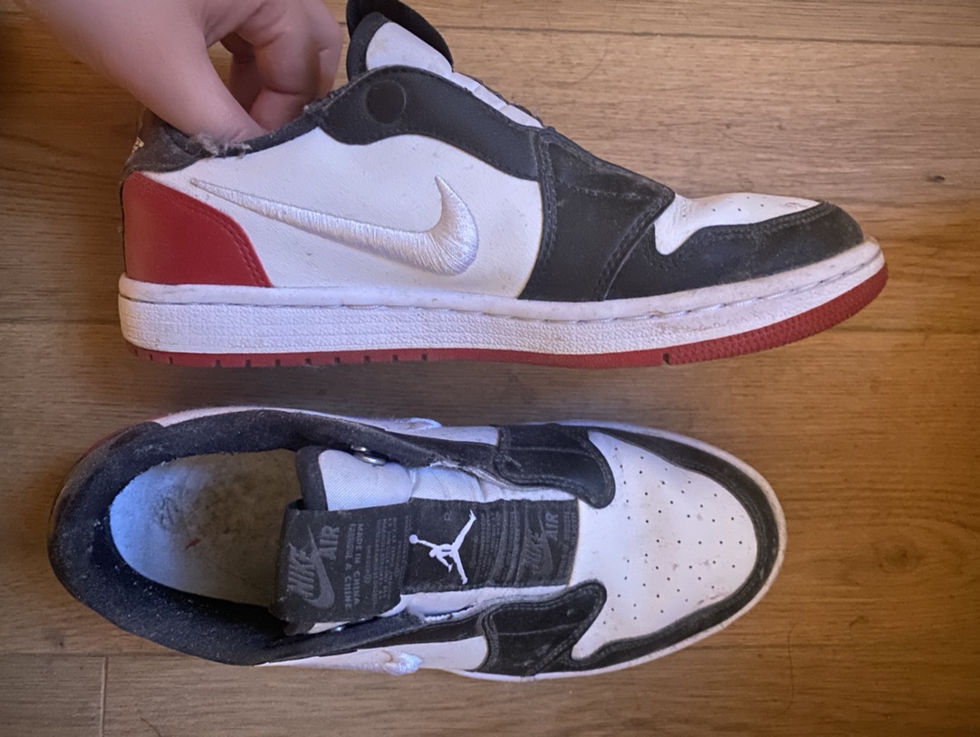 出nike鞋子