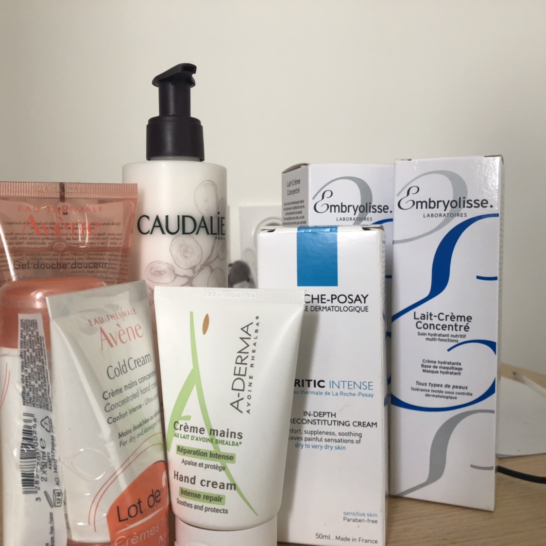 拉德芳斯rer药妆店