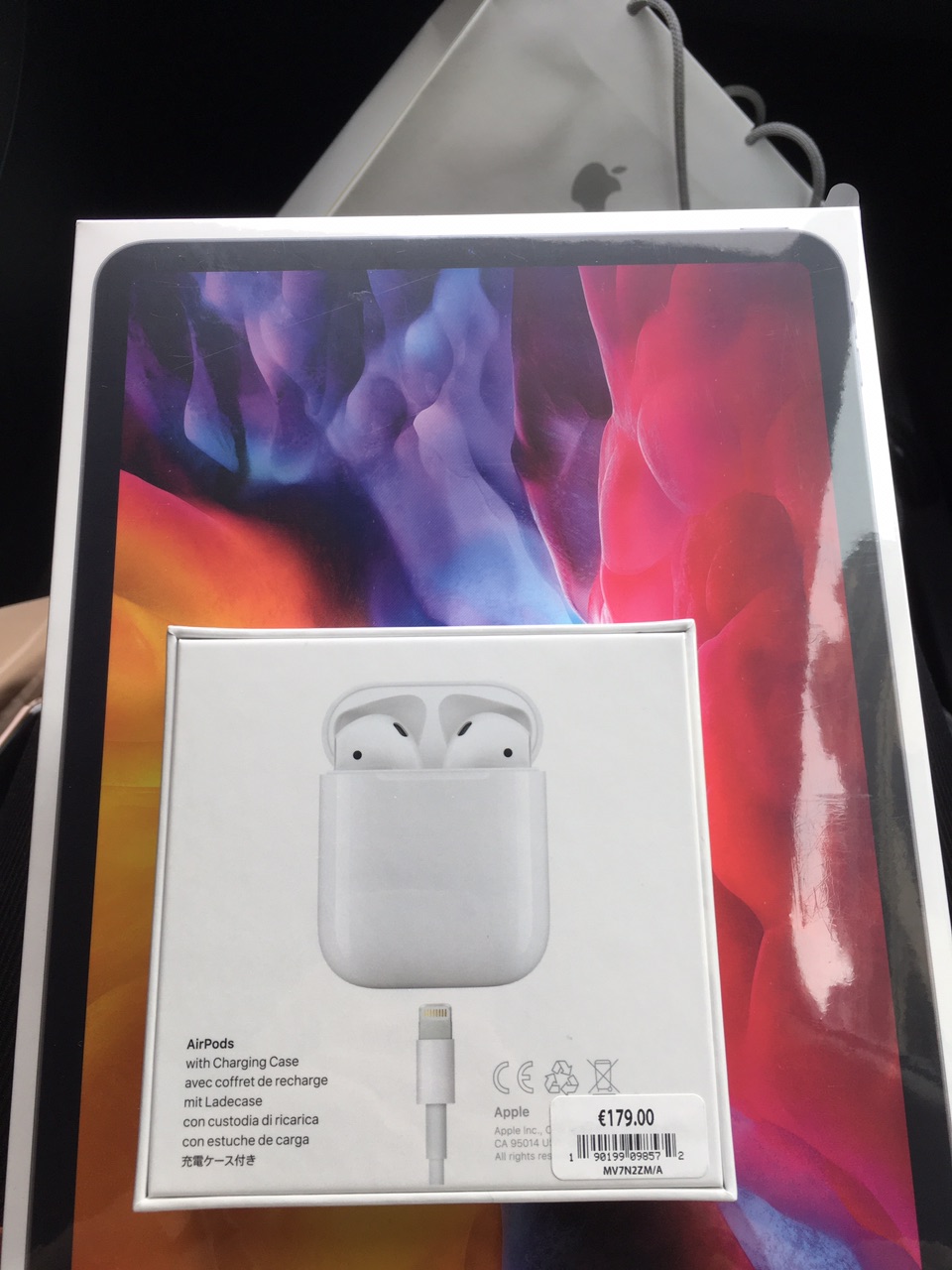 转全新带包装发票AirPods2！✨
