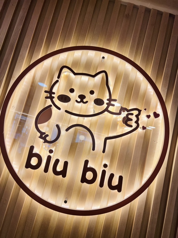 终于吃了Xhs风很大的麻辣烫