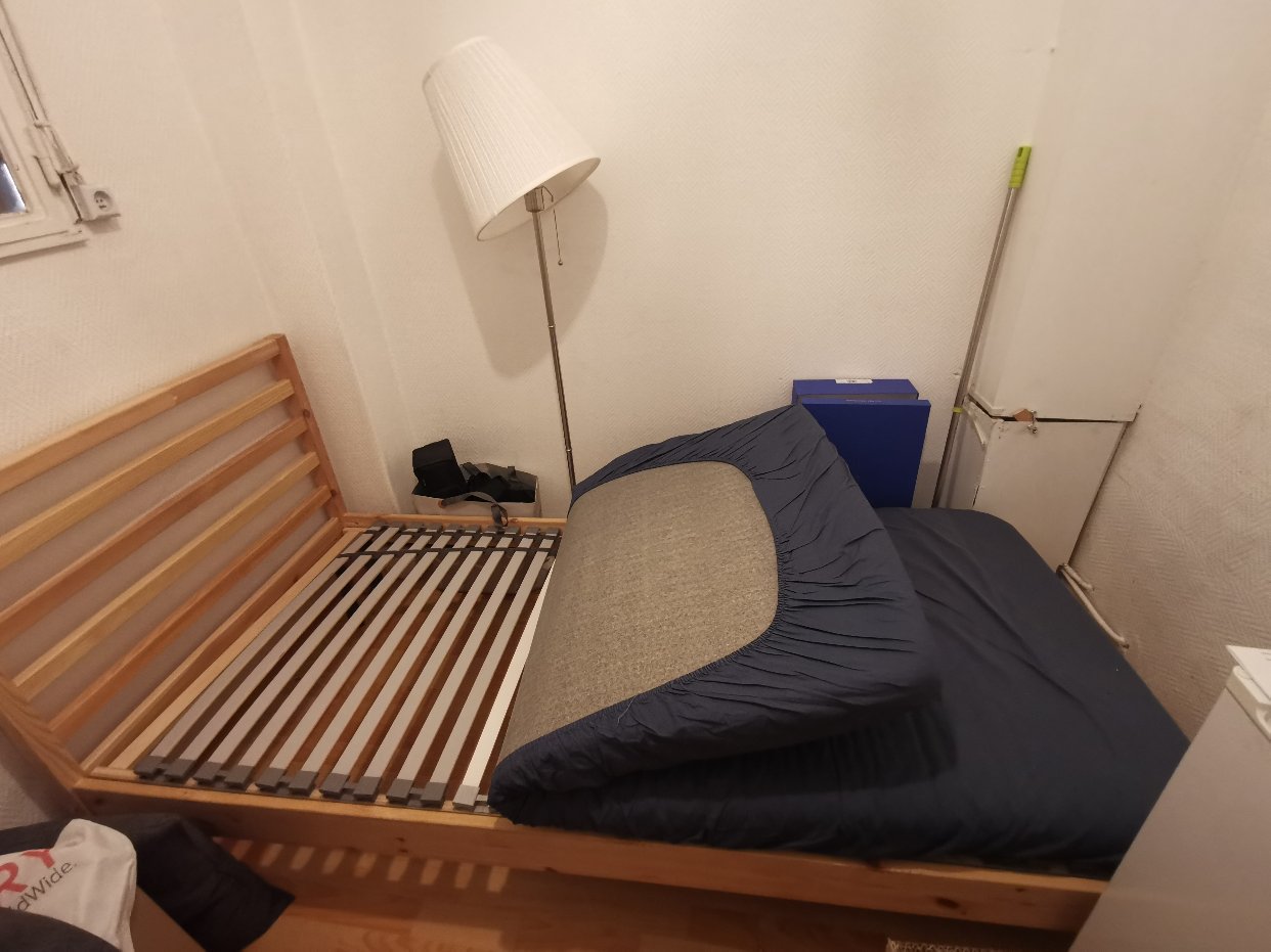 布洛涅，16区交界45欧出单人床包床垫床笠床架自拆自取