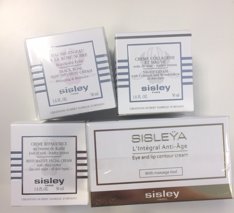 在M家买的sisley收到小套装了喂～