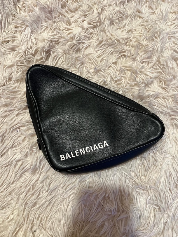 Balenciaga小包包👝