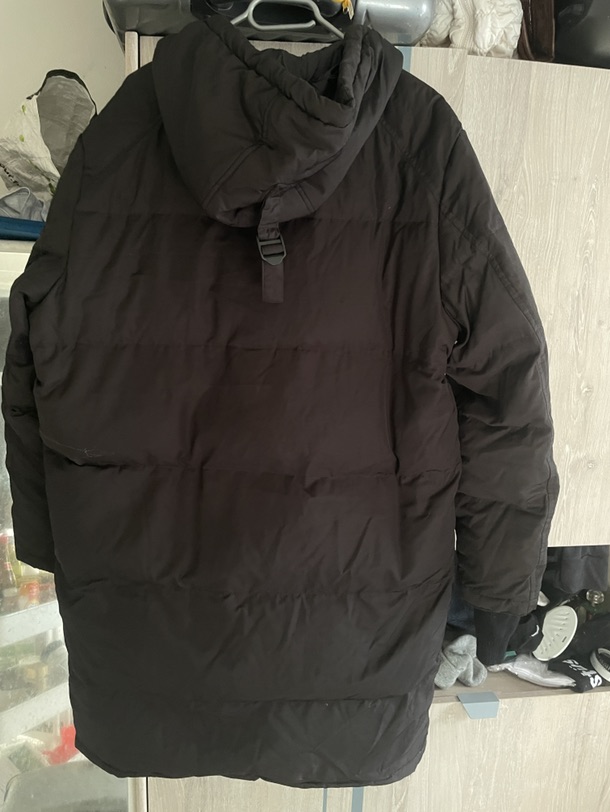 出波司登长款羽绒服 