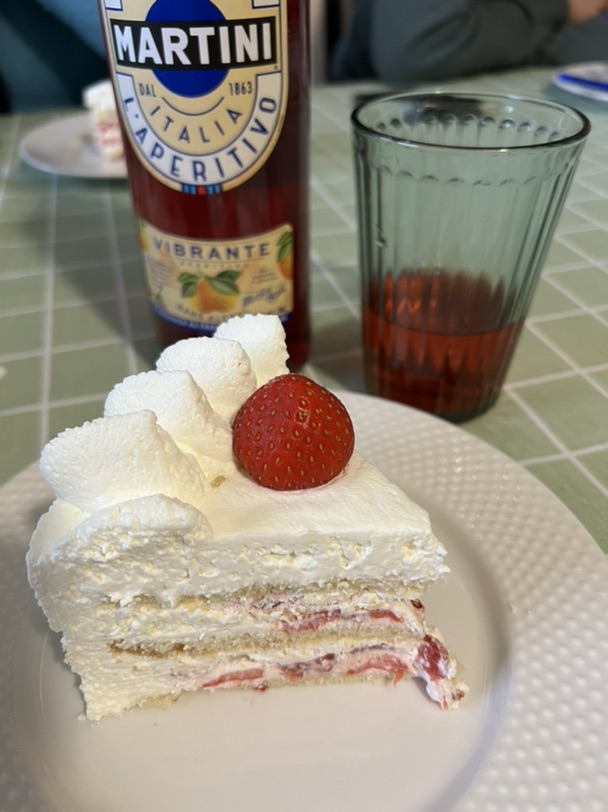 每逢生日胖三斤 🍰 