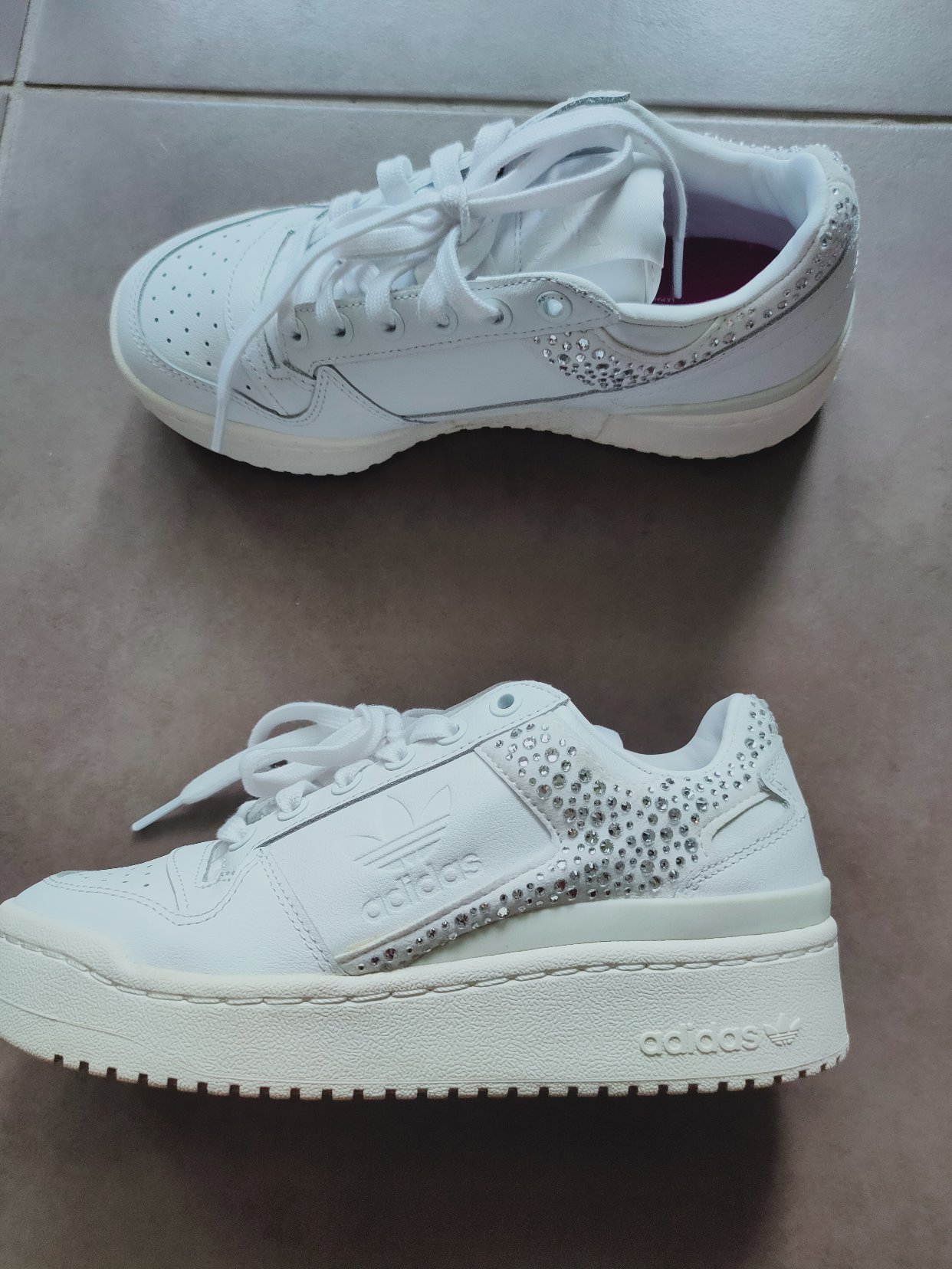 出36码adidas鞋
