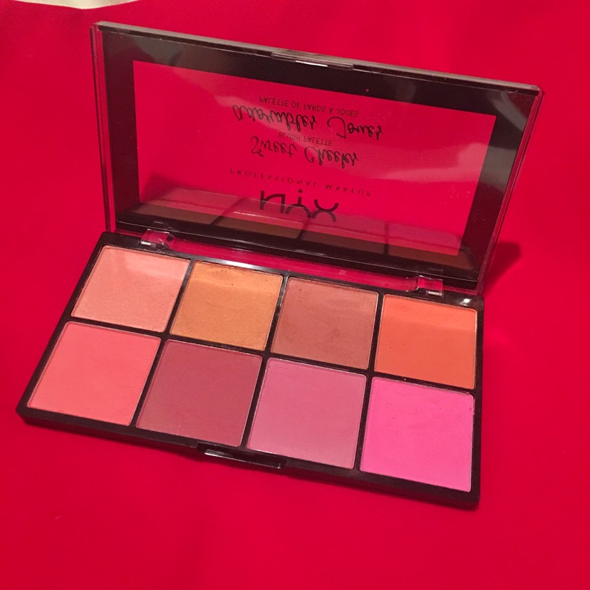 NYX半价里的全能八色腮红盘