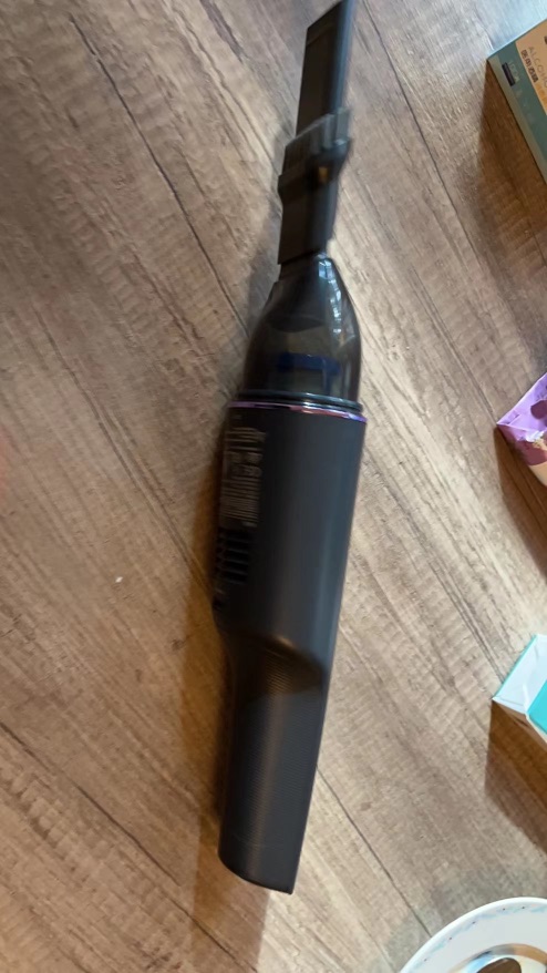 有猫必入：解放自己的Eufy手持吸尘器