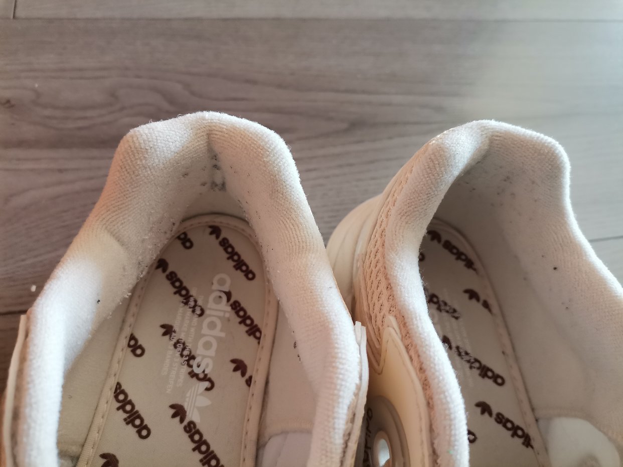 adidas香槟色老爹鞋差评