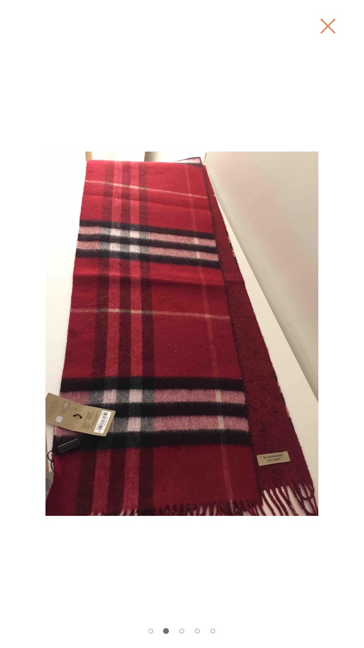 全新Burberry围巾🧣