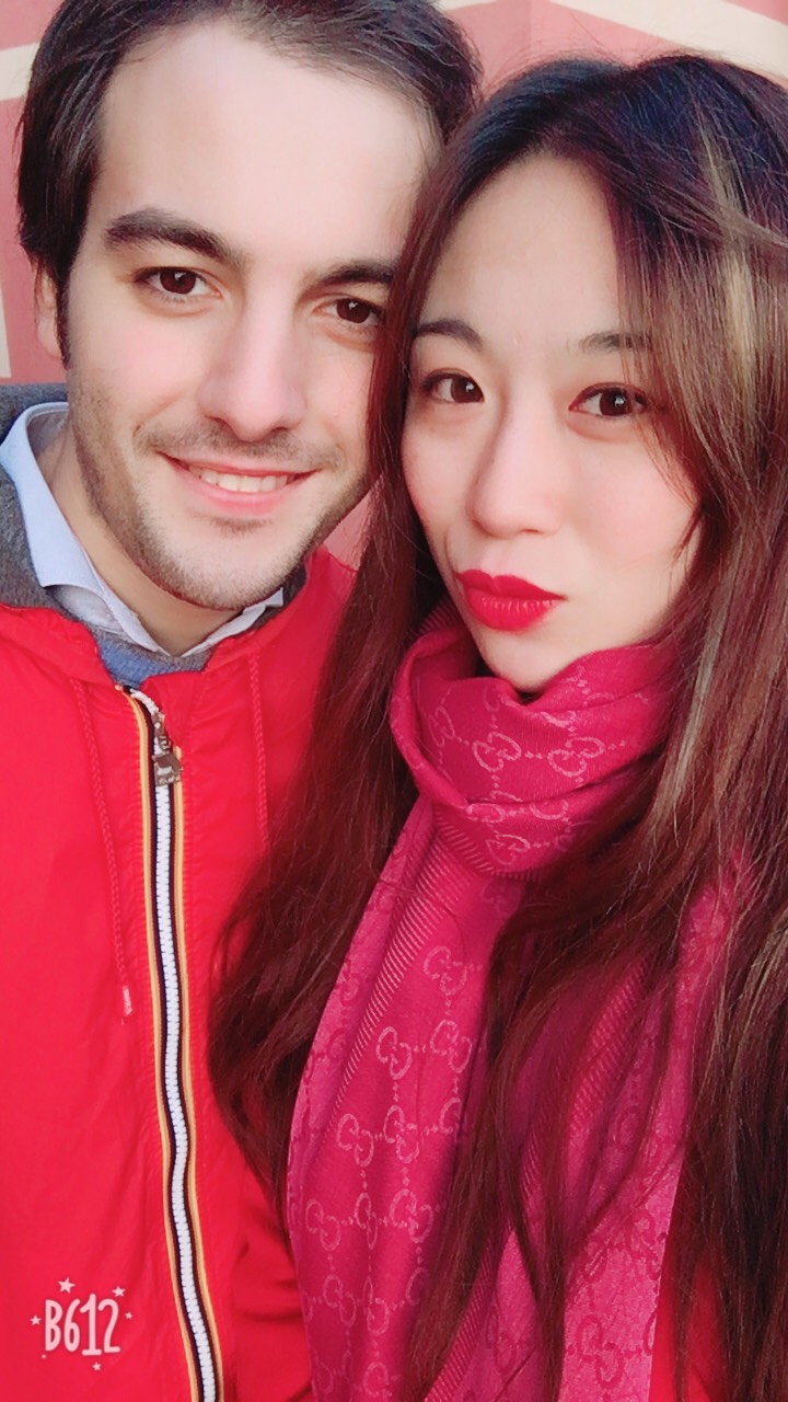 不能放过打折村的gucci围巾