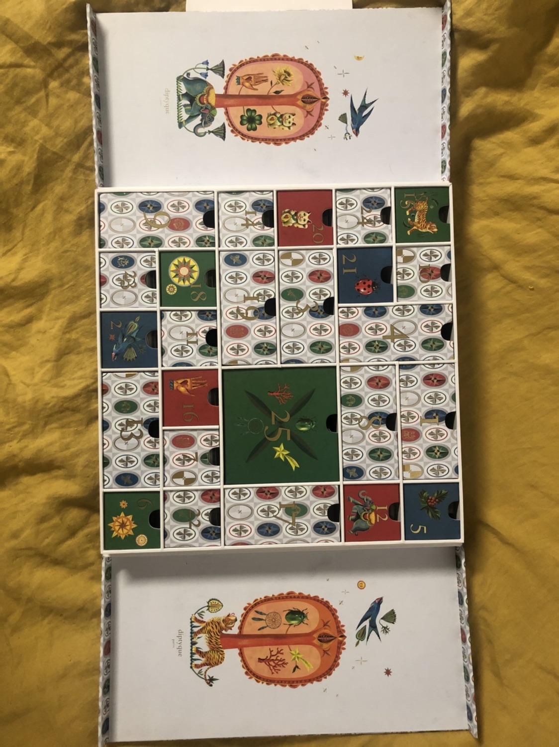 Diptyque聖誕日曆套盒