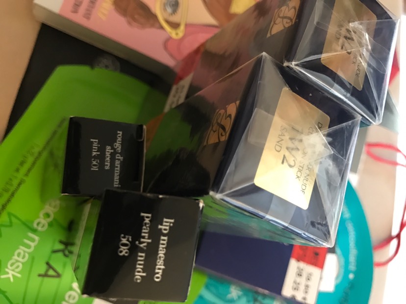 又来晒单了，sephora买买买起来~ 一起摇摆~