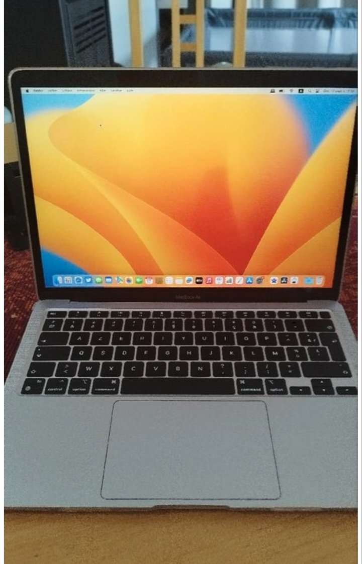 极少使用MACBOOK AIR M1 2021年