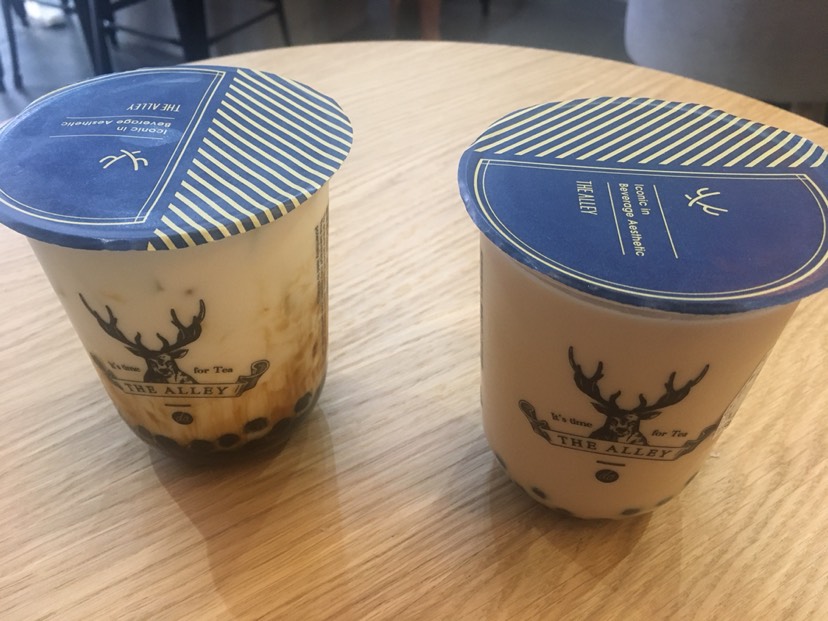打卡网红鹿角巷奶茶