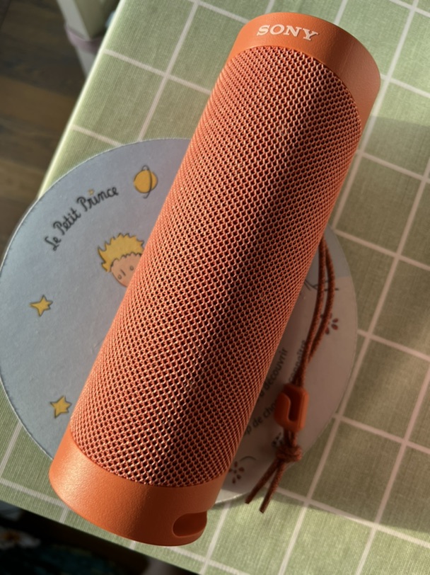 以珊瑚🪸色的小音箱开启新的一周 🧚‍♀️