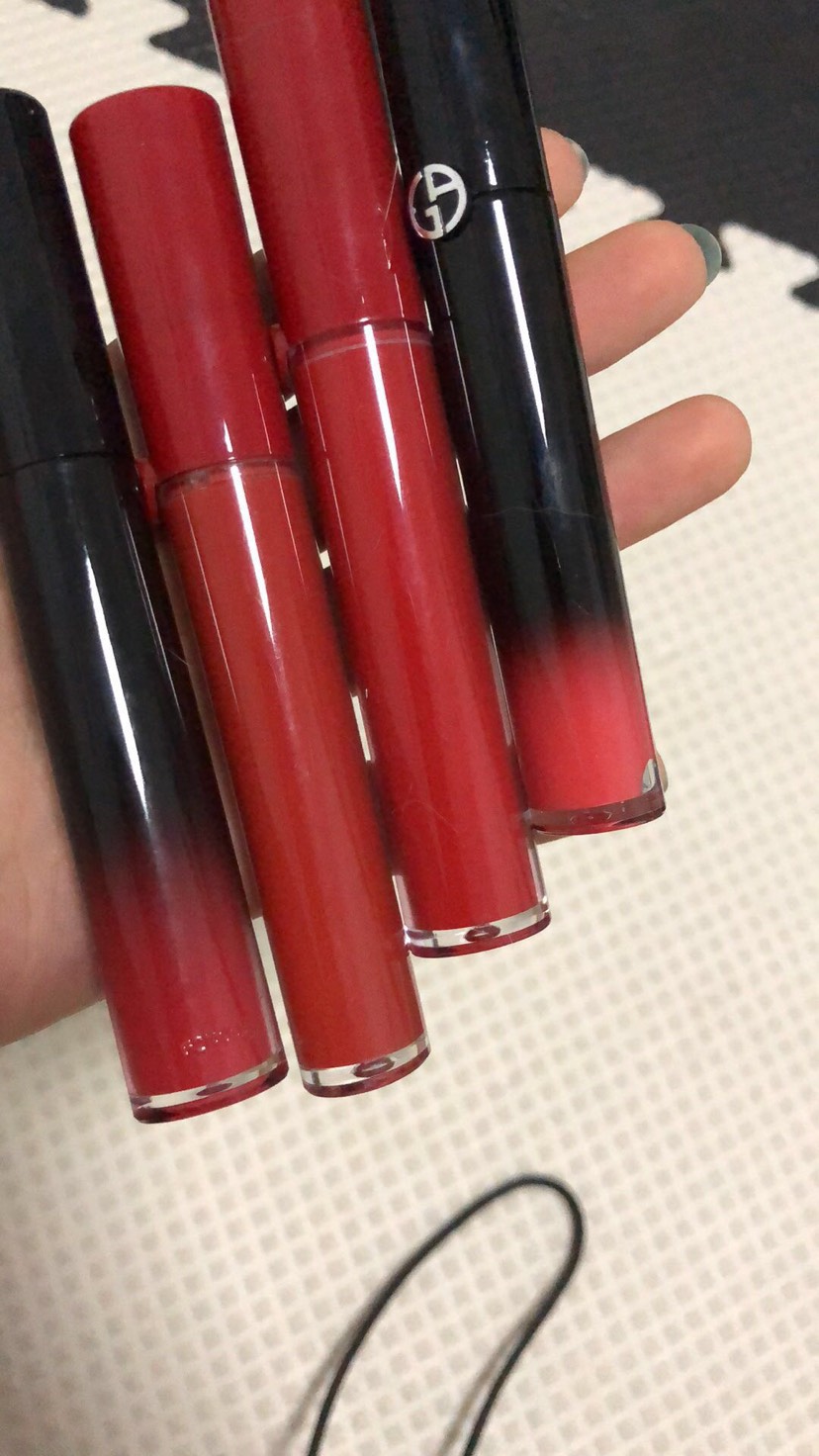 对阿玛尼的唇釉爱不完