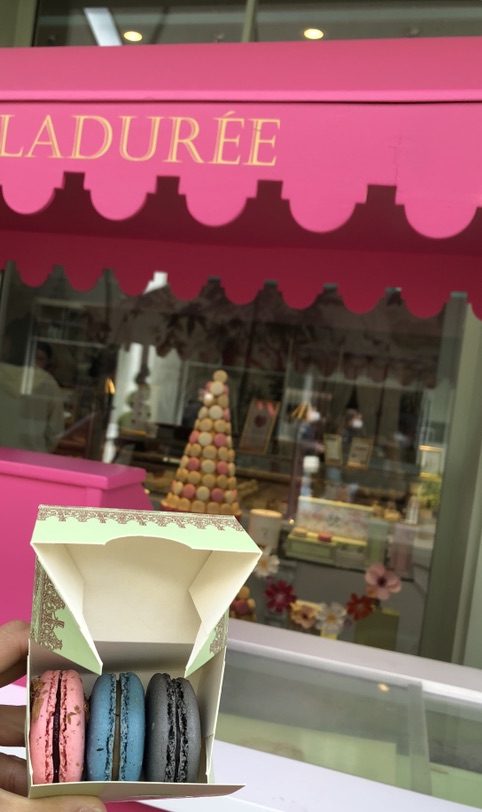 天气好棒 适合去河谷shopping