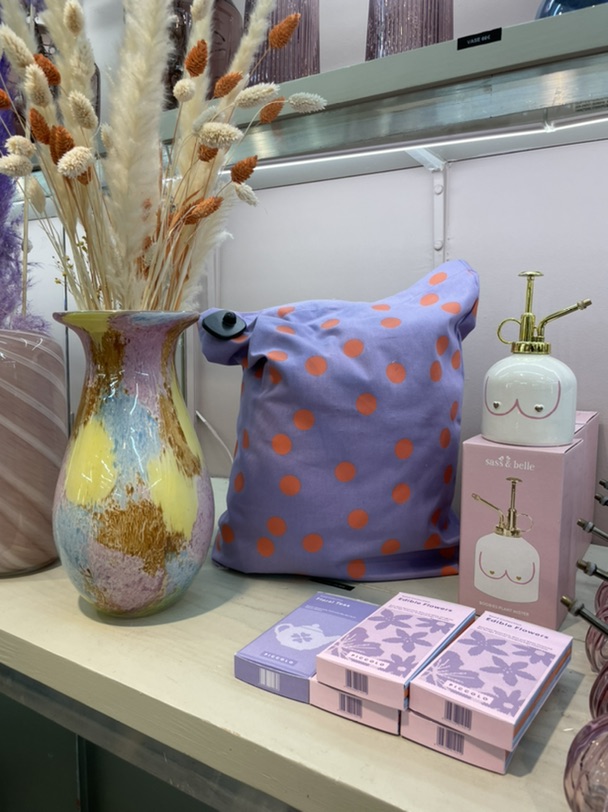 Fleux丧心病狂☹️是要承包一整个街区的可爱嘛🐶