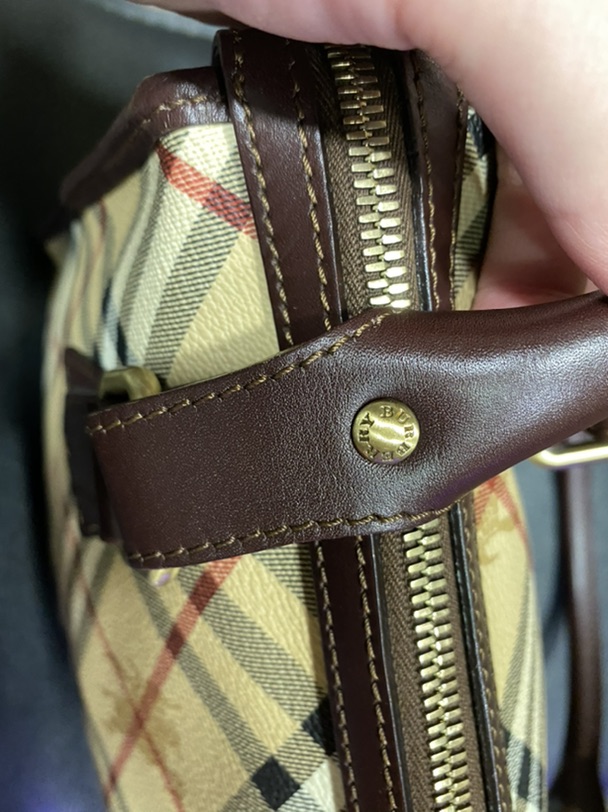出burberry 已出