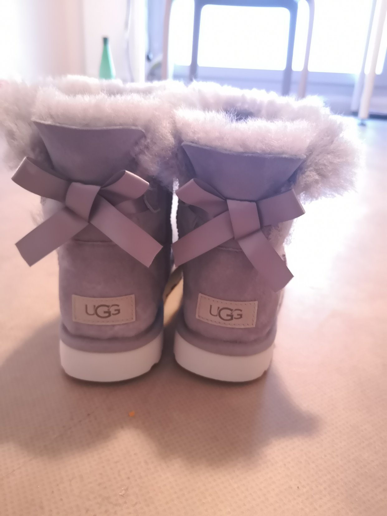 UGG蝴蝶结