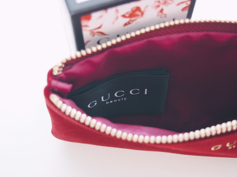 Gucci香水和一个小赠品☺️