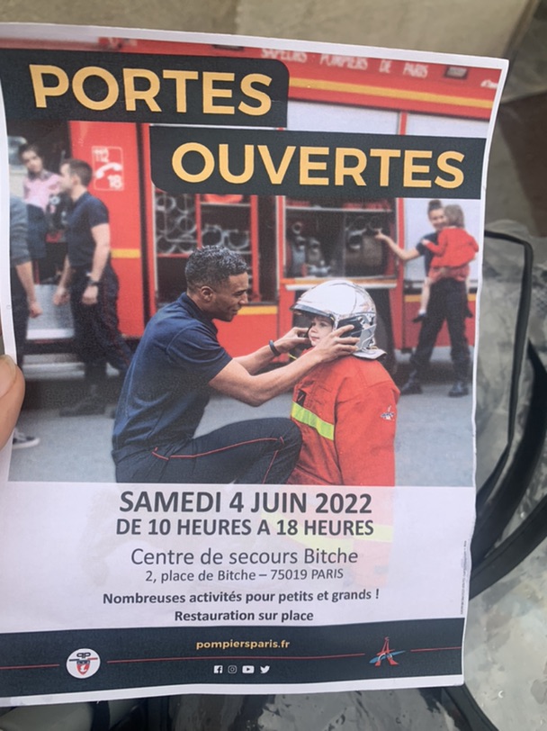 就是今天，消防局开放日，模拟灭火🧯