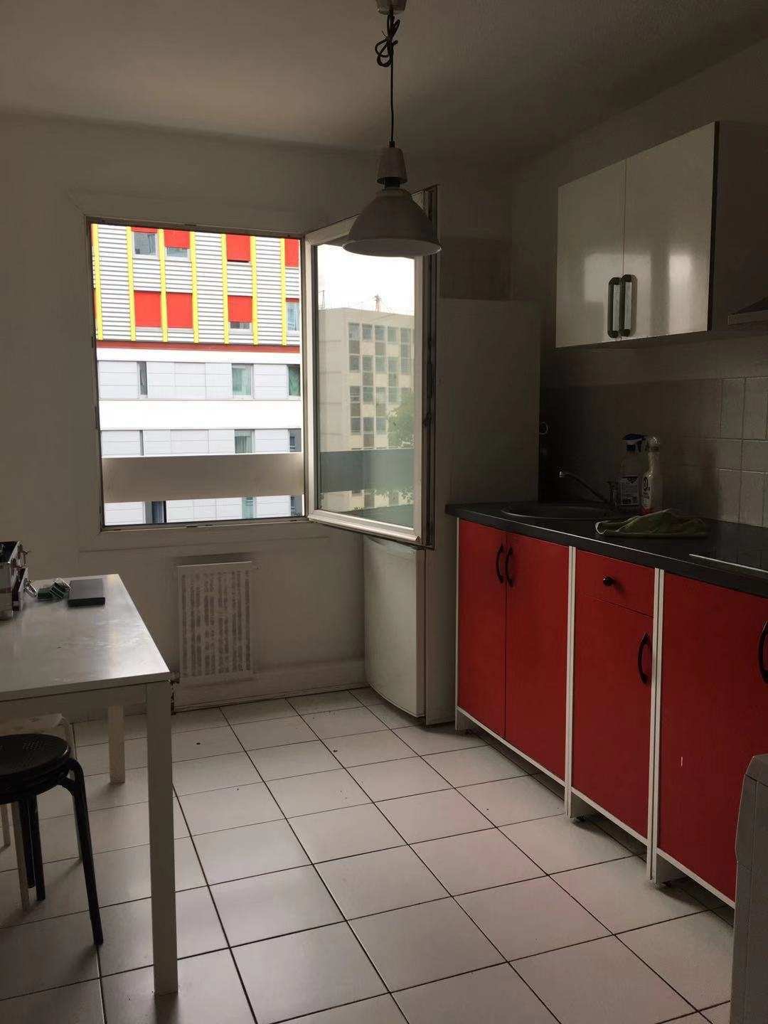 94 creteil echat 地铁口 4个房间出租