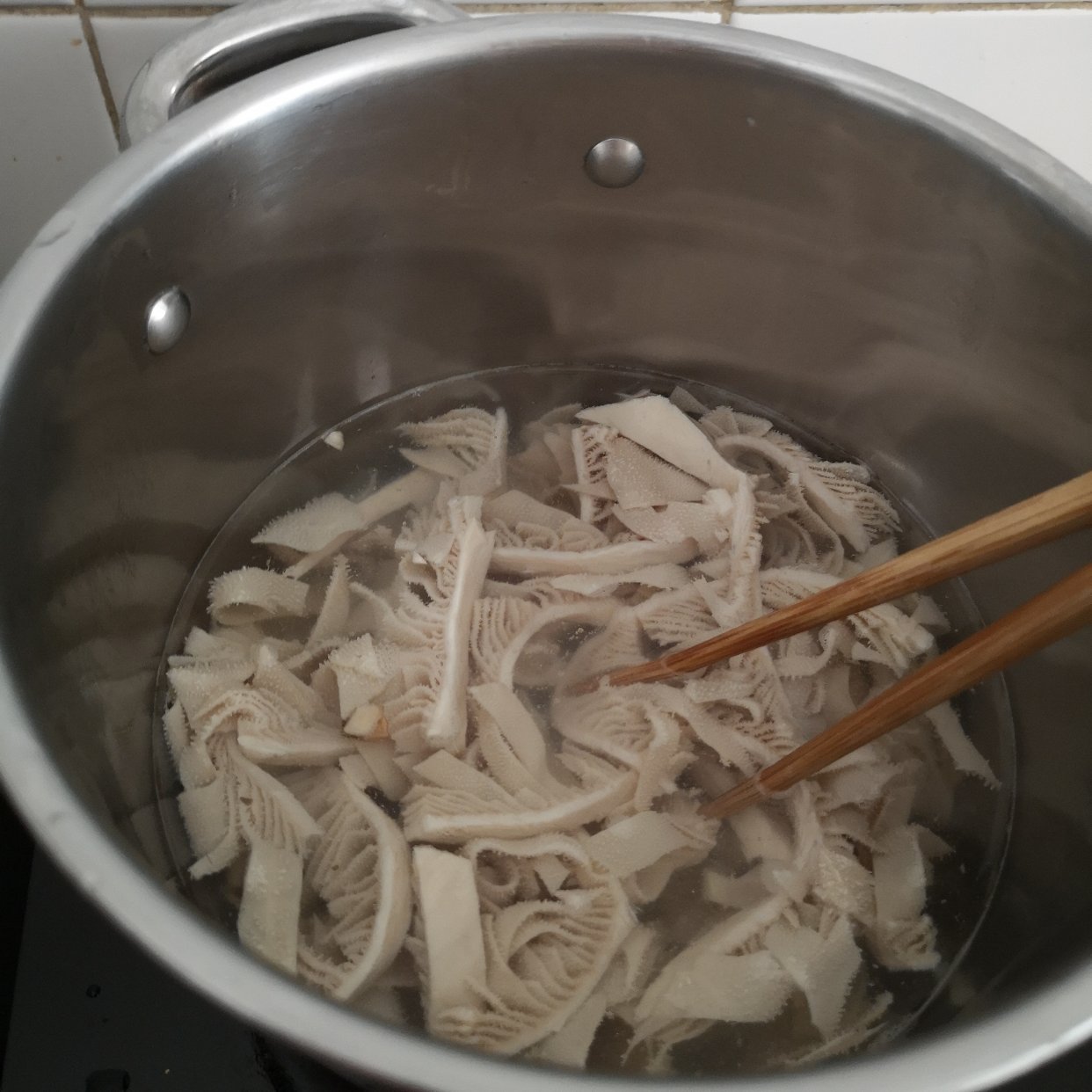 啊啊啊啊！我在早市买到了新鲜的牛百叶😍