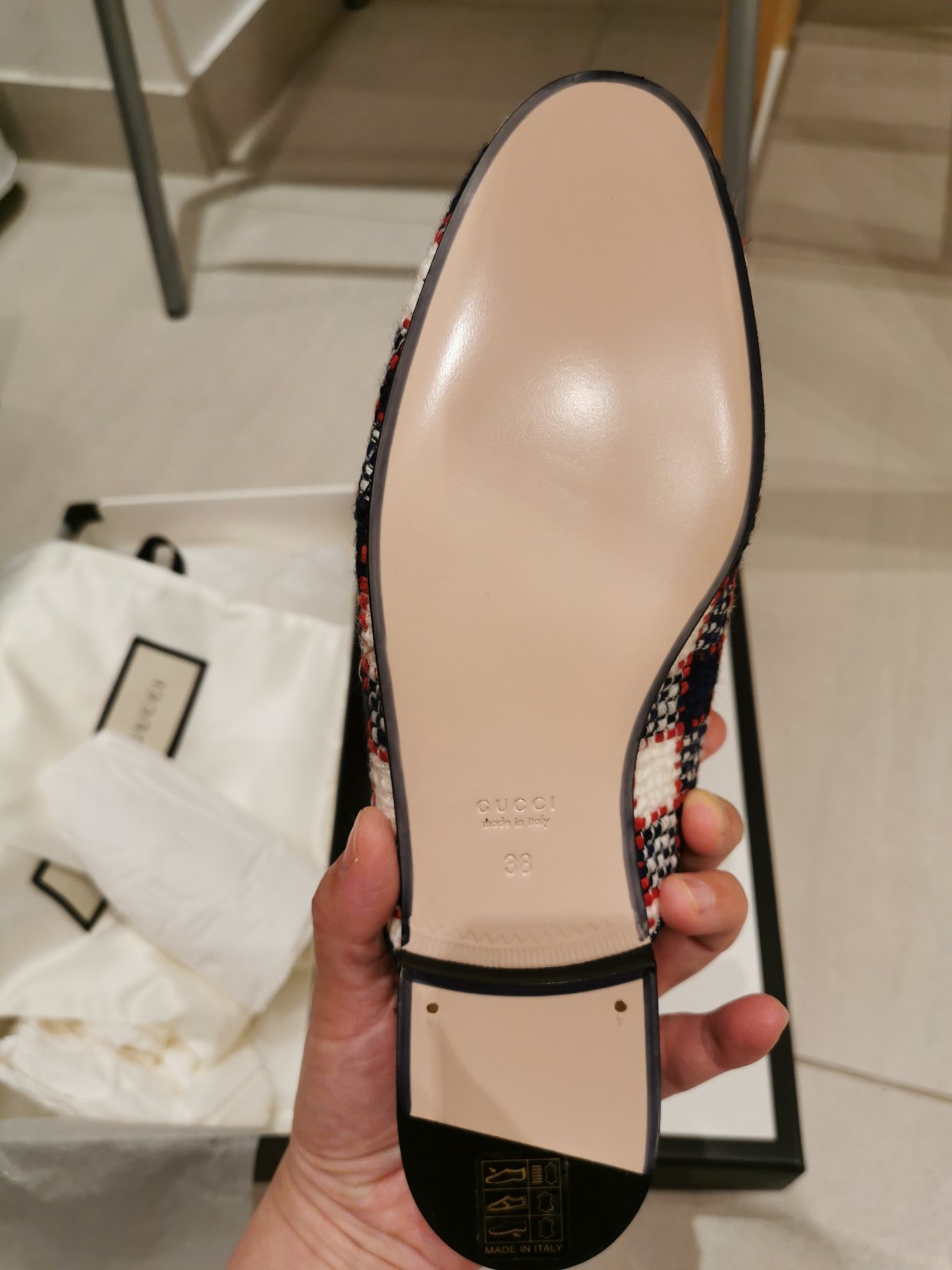 全新Gucci拖鞋